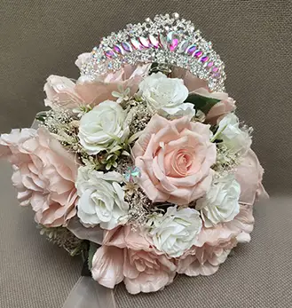 ramo y corona de 15 años