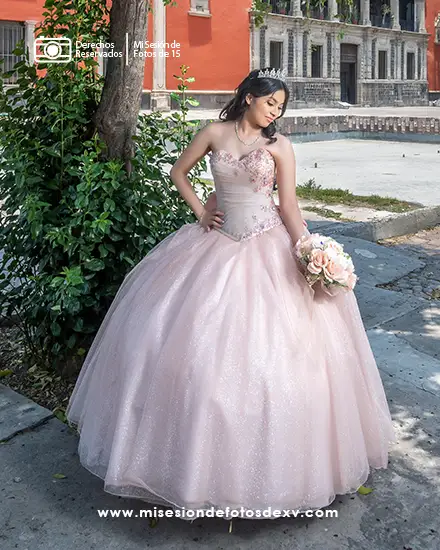 Renta de vestido de 15 años