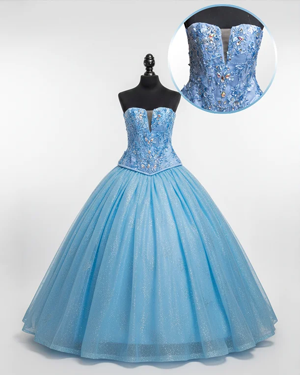 Renta de vestido de 15 años azul